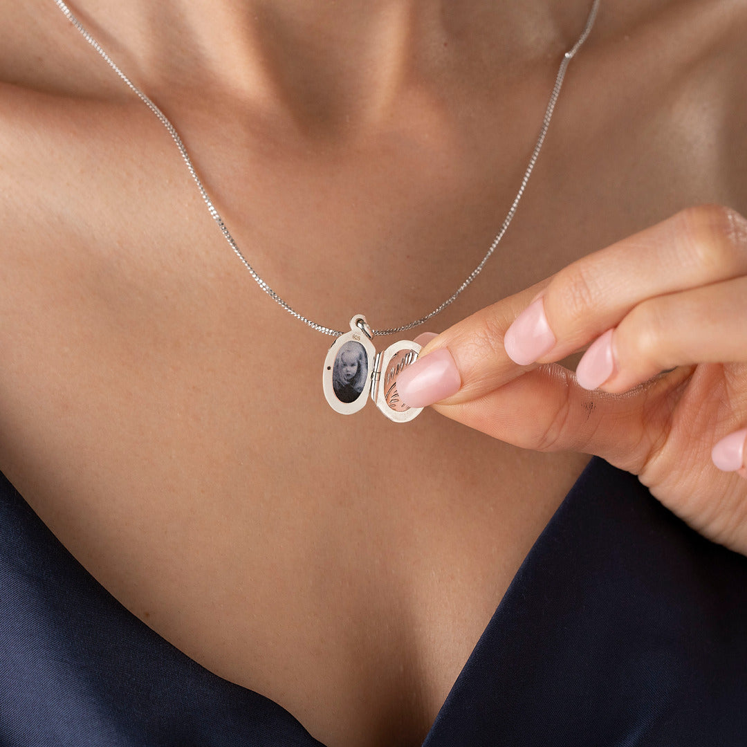 Sterling Silver Oval Locket Pendant – Keep Memories Close